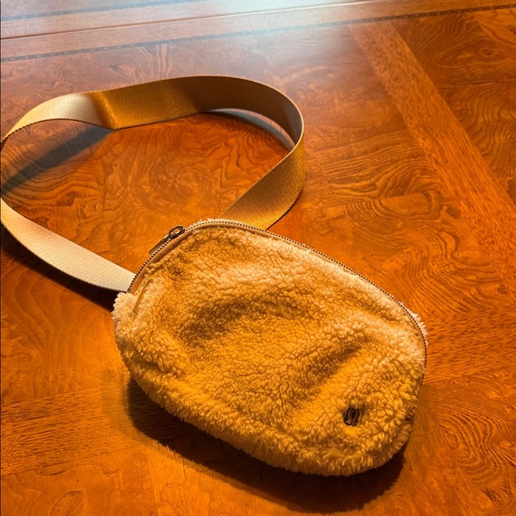 lululemon athletica Handbags - Lululemon Athletica Fleece Belt Bag in Cream
